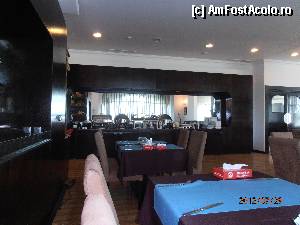 [P15] Phoenicia Express - restaurantul in care se serveste micul dejun » foto by sunflower
 - 
<span class="allrVoted glyphicon glyphicon-heart hidden" id="av373366"></span>
<a class="m-l-10 hidden" id="sv373366" onclick="voting_Foto_DelVot(,373366,10365)" role="button">șterge vot <span class="glyphicon glyphicon-remove"></span></a>
<a id="v9373366" class=" c-red"  onclick="voting_Foto_SetVot(373366)" role="button"><span class="glyphicon glyphicon-heart-empty"></span> <b>LIKE</b> = Votează poza</a> <img class="hidden"  id="f373366W9" src="/imagini/loader.gif" border="0" /><span class="AjErrMes hidden" id="e373366ErM"></span>