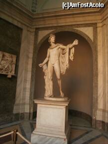 [P52] Apollo del Belvedere, copie romana a unei vechi statui grecesti din secolul 4 inainte de Hristos. Simbol al frumusetii masculine. » foto by TraianS
 - 
<span class="allrVoted glyphicon glyphicon-heart hidden" id="av182499"></span>
<a class="m-l-10 hidden" id="sv182499" onclick="voting_Foto_DelVot(,182499,10398)" role="button">șterge vot <span class="glyphicon glyphicon-remove"></span></a>
<a id="v9182499" class=" c-red"  onclick="voting_Foto_SetVot(182499)" role="button"><span class="glyphicon glyphicon-heart-empty"></span> <b>LIKE</b> = Votează poza</a> <img class="hidden"  id="f182499W9" src="/imagini/loader.gif" border="0" /><span class="AjErrMes hidden" id="e182499ErM"></span>
