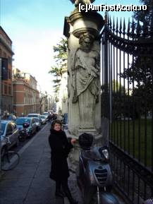 [P08] Gardul de la Palazzo Barberini » foto by TraianS
 - 
<span class="allrVoted glyphicon glyphicon-heart hidden" id="av182333"></span>
<a class="m-l-10 hidden" id="sv182333" onclick="voting_Foto_DelVot(,182333,10398)" role="button">șterge vot <span class="glyphicon glyphicon-remove"></span></a>
<a id="v9182333" class=" c-red"  onclick="voting_Foto_SetVot(182333)" role="button"><span class="glyphicon glyphicon-heart-empty"></span> <b>LIKE</b> = Votează poza</a> <img class="hidden"  id="f182333W9" src="/imagini/loader.gif" border="0" /><span class="AjErrMes hidden" id="e182333ErM"></span>