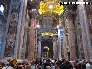 [P02] Vatican, Bazilica San Pietro » foto by elenaadina
 - 
<span class="allrVoted glyphicon glyphicon-heart hidden" id="av503398"></span>
<a class="m-l-10 hidden" id="sv503398" onclick="voting_Foto_DelVot(,503398,10398)" role="button">șterge vot <span class="glyphicon glyphicon-remove"></span></a>
<a id="v9503398" class=" c-red"  onclick="voting_Foto_SetVot(503398)" role="button"><span class="glyphicon glyphicon-heart-empty"></span> <b>LIKE</b> = Votează poza</a> <img class="hidden"  id="f503398W9" src="/imagini/loader.gif" border="0" /><span class="AjErrMes hidden" id="e503398ErM"></span>