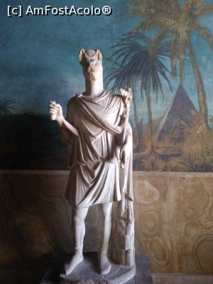 [P09] 9. Zeul egiptean Anubis, înfățișat ca statuie romană.  » foto by msnd
 - 
<span class="allrVoted glyphicon glyphicon-heart hidden" id="av884552"></span>
<a class="m-l-10 hidden" id="sv884552" onclick="voting_Foto_DelVot(,884552,10398)" role="button">șterge vot <span class="glyphicon glyphicon-remove"></span></a>
<a id="v9884552" class=" c-red"  onclick="voting_Foto_SetVot(884552)" role="button"><span class="glyphicon glyphicon-heart-empty"></span> <b>LIKE</b> = Votează poza</a> <img class="hidden"  id="f884552W9" src="/imagini/loader.gif" border="0" /><span class="AjErrMes hidden" id="e884552ErM"></span>