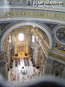 [P26] Imagine spre altar, din balconul cupolei lui Michelangelo » foto by Costi
 - 
<span class="allrVoted glyphicon glyphicon-heart hidden" id="av48796"></span>
<a class="m-l-10 hidden" id="sv48796" onclick="voting_Foto_DelVot(,48796,10398)" role="button">șterge vot <span class="glyphicon glyphicon-remove"></span></a>
<a id="v948796" class=" c-red"  onclick="voting_Foto_SetVot(48796)" role="button"><span class="glyphicon glyphicon-heart-empty"></span> <b>LIKE</b> = Votează poza</a> <img class="hidden"  id="f48796W9" src="/imagini/loader.gif" border="0" /><span class="AjErrMes hidden" id="e48796ErM"></span>