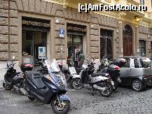 [P14] mijloacele de transport cele mai folosite in Roma » foto by Sanziana
 - 
<span class="allrVoted glyphicon glyphicon-heart hidden" id="av46051"></span>
<a class="m-l-10 hidden" id="sv46051" onclick="voting_Foto_DelVot(,46051,10398)" role="button">șterge vot <span class="glyphicon glyphicon-remove"></span></a>
<a id="v946051" class=" c-red"  onclick="voting_Foto_SetVot(46051)" role="button"><span class="glyphicon glyphicon-heart-empty"></span> <b>LIKE</b> = Votează poza</a> <img class="hidden"  id="f46051W9" src="/imagini/loader.gif" border="0" /><span class="AjErrMes hidden" id="e46051ErM"></span>