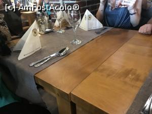 [P07] Restaurant Sergiana - Coresi Mall - ne-am aşezat la o masă » foto by nicole33
 - 
<span class="allrVoted glyphicon glyphicon-heart hidden" id="av1003499"></span>
<a class="m-l-10 hidden" id="sv1003499" onclick="voting_Foto_DelVot(,1003499,10418)" role="button">șterge vot <span class="glyphicon glyphicon-remove"></span></a>
<a id="v91003499" class=" c-red"  onclick="voting_Foto_SetVot(1003499)" role="button"><span class="glyphicon glyphicon-heart-empty"></span> <b>LIKE</b> = Votează poza</a> <img class="hidden"  id="f1003499W9" src="/imagini/loader.gif" border="0" /><span class="AjErrMes hidden" id="e1003499ErM"></span>