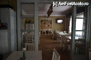 [P03] Interior restaurant » foto by Muffin2009*
 - 
<span class="allrVoted glyphicon glyphicon-heart hidden" id="av486372"></span>
<a class="m-l-10 hidden" id="sv486372" onclick="voting_Foto_DelVot(,486372,10418)" role="button">șterge vot <span class="glyphicon glyphicon-remove"></span></a>
<a id="v9486372" class=" c-red"  onclick="voting_Foto_SetVot(486372)" role="button"><span class="glyphicon glyphicon-heart-empty"></span> <b>LIKE</b> = Votează poza</a> <img class="hidden"  id="f486372W9" src="/imagini/loader.gif" border="0" /><span class="AjErrMes hidden" id="e486372ErM"></span>