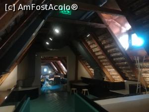 [P06] Sala din pod, cu țigla vizibilă pe interior » foto by Mika
 - 
<span class="allrVoted glyphicon glyphicon-heart hidden" id="av1061938"></span>
<a class="m-l-10 hidden" id="sv1061938" onclick="voting_Foto_DelVot(,1061938,10418)" role="button">șterge vot <span class="glyphicon glyphicon-remove"></span></a>
<a id="v91061938" class=" c-red"  onclick="voting_Foto_SetVot(1061938)" role="button"><span class="glyphicon glyphicon-heart-empty"></span> <b>LIKE</b> = Votează poza</a> <img class="hidden"  id="f1061938W9" src="/imagini/loader.gif" border="0" /><span class="AjErrMes hidden" id="e1061938ErM"></span>