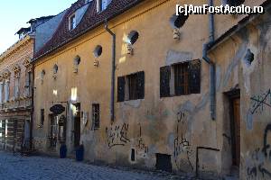[P03] Trist, intr-o zi de iarna, grafitti-ul de langa Bistro (care era aici si in ambele dati cand am trecut, in 2014) stirbeste frumusetea locului.  » foto by Cucu Bau
 - 
<span class="allrVoted glyphicon glyphicon-heart hidden" id="av594880"></span>
<a class="m-l-10 hidden" id="sv594880" onclick="voting_Foto_DelVot(,594880,10418)" role="button">șterge vot <span class="glyphicon glyphicon-remove"></span></a>
<a id="v9594880" class=" c-red"  onclick="voting_Foto_SetVot(594880)" role="button"><span class="glyphicon glyphicon-heart-empty"></span> <b>LIKE</b> = Votează poza</a> <img class="hidden"  id="f594880W9" src="/imagini/loader.gif" border="0" /><span class="AjErrMes hidden" id="e594880ErM"></span>