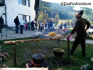 [P13] Seful sectorului 'bulz' » foto by dorgo
 - 
<span class="allrVoted glyphicon glyphicon-heart hidden" id="av684403"></span>
<a class="m-l-10 hidden" id="sv684403" onclick="voting_Foto_DelVot(,684403,10418)" role="button">șterge vot <span class="glyphicon glyphicon-remove"></span></a>
<a id="v9684403" class=" c-red"  onclick="voting_Foto_SetVot(684403)" role="button"><span class="glyphicon glyphicon-heart-empty"></span> <b>LIKE</b> = Votează poza</a> <img class="hidden"  id="f684403W9" src="/imagini/loader.gif" border="0" /><span class="AjErrMes hidden" id="e684403ErM"></span>
