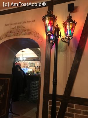 [P08] Prin restaurant » foto by krisstinna
 - 
<span class="allrVoted glyphicon glyphicon-heart hidden" id="av1040718"></span>
<a class="m-l-10 hidden" id="sv1040718" onclick="voting_Foto_DelVot(,1040718,10418)" role="button">șterge vot <span class="glyphicon glyphicon-remove"></span></a>
<a id="v91040718" class=" c-red"  onclick="voting_Foto_SetVot(1040718)" role="button"><span class="glyphicon glyphicon-heart-empty"></span> <b>LIKE</b> = Votează poza</a> <img class="hidden"  id="f1040718W9" src="/imagini/loader.gif" border="0" /><span class="AjErrMes hidden" id="e1040718ErM"></span>
