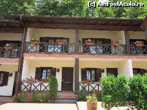 [P04] Fiecare cameră are balcon cu privire spre munte.  » foto by Michi
 - 
<span class="allrVoted glyphicon glyphicon-heart hidden" id="av632423"></span>
<a class="m-l-10 hidden" id="sv632423" onclick="voting_Foto_DelVot(,632423,10418)" role="button">șterge vot <span class="glyphicon glyphicon-remove"></span></a>
<a id="v9632423" class=" c-red"  onclick="voting_Foto_SetVot(632423)" role="button"><span class="glyphicon glyphicon-heart-empty"></span> <b>LIKE</b> = Votează poza</a> <img class="hidden"  id="f632423W9" src="/imagini/loader.gif" border="0" /><span class="AjErrMes hidden" id="e632423ErM"></span>