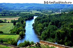 [P15] Beynac-et-Cazenac - Valea Dordogne și caiacele » foto by makuy*
 - 
<span class="allrVoted glyphicon glyphicon-heart hidden" id="av579904"></span>
<a class="m-l-10 hidden" id="sv579904" onclick="voting_Foto_DelVot(,579904,10440)" role="button">șterge vot <span class="glyphicon glyphicon-remove"></span></a>
<a id="v9579904" class=" c-red"  onclick="voting_Foto_SetVot(579904)" role="button"><span class="glyphicon glyphicon-heart-empty"></span> <b>LIKE</b> = Votează poza</a> <img class="hidden"  id="f579904W9" src="/imagini/loader.gif" border="0" /><span class="AjErrMes hidden" id="e579904ErM"></span>
