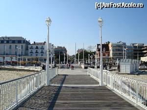 [P10] superbul ponton din Arcachon » foto by Alesana29
 - 
<span class="allrVoted glyphicon glyphicon-heart hidden" id="av512974"></span>
<a class="m-l-10 hidden" id="sv512974" onclick="voting_Foto_DelVot(,512974,10440)" role="button">șterge vot <span class="glyphicon glyphicon-remove"></span></a>
<a id="v9512974" class=" c-red"  onclick="voting_Foto_SetVot(512974)" role="button"><span class="glyphicon glyphicon-heart-empty"></span> <b>LIKE</b> = Votează poza</a> <img class="hidden"  id="f512974W9" src="/imagini/loader.gif" border="0" /><span class="AjErrMes hidden" id="e512974ErM"></span>