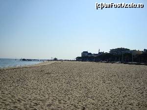 [P07] Arcachon » foto by Alesana29
 - 
<span class="allrVoted glyphicon glyphicon-heart hidden" id="av512971"></span>
<a class="m-l-10 hidden" id="sv512971" onclick="voting_Foto_DelVot(,512971,10440)" role="button">șterge vot <span class="glyphicon glyphicon-remove"></span></a>
<a id="v9512971" class=" c-red"  onclick="voting_Foto_SetVot(512971)" role="button"><span class="glyphicon glyphicon-heart-empty"></span> <b>LIKE</b> = Votează poza</a> <img class="hidden"  id="f512971W9" src="/imagini/loader.gif" border="0" /><span class="AjErrMes hidden" id="e512971ErM"></span>