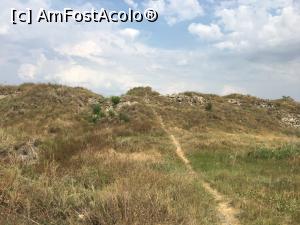 [P06] Cetatea Dinogetia » foto by Yersinia Pestis
 - 
<span class="allrVoted glyphicon glyphicon-heart hidden" id="av1015480"></span>
<a class="m-l-10 hidden" id="sv1015480" onclick="voting_Foto_DelVot(,1015480,10451)" role="button">șterge vot <span class="glyphicon glyphicon-remove"></span></a>
<a id="v91015480" class=" c-red"  onclick="voting_Foto_SetVot(1015480)" role="button"><span class="glyphicon glyphicon-heart-empty"></span> <b>LIKE</b> = Votează poza</a> <img class="hidden"  id="f1015480W9" src="/imagini/loader.gif" border="0" /><span class="AjErrMes hidden" id="e1015480ErM"></span>