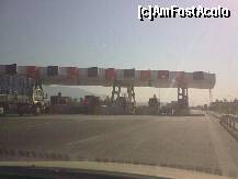 [P63] Bariera de ieşire de pe autostradă... în apropiere de Aydin » foto by Aeerdna*
 - 
<span class="allrVoted glyphicon glyphicon-heart hidden" id="av268737"></span>
<a class="m-l-10 hidden" id="sv268737" onclick="voting_Foto_DelVot(,268737,10455)" role="button">șterge vot <span class="glyphicon glyphicon-remove"></span></a>
<a id="v9268737" class=" c-red"  onclick="voting_Foto_SetVot(268737)" role="button"><span class="glyphicon glyphicon-heart-empty"></span> <b>LIKE</b> = Votează poza</a> <img class="hidden"  id="f268737W9" src="/imagini/loader.gif" border="0" /><span class="AjErrMes hidden" id="e268737ErM"></span>