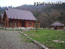 [P23] Cabana Piatra Runcului » foto by cristinatotem
 - 
<span class="allrVoted glyphicon glyphicon-heart hidden" id="av269157"></span>
<a class="m-l-10 hidden" id="sv269157" onclick="voting_Foto_DelVot(,269157,10464)" role="button">șterge vot <span class="glyphicon glyphicon-remove"></span></a>
<a id="v9269157" class=" c-red"  onclick="voting_Foto_SetVot(269157)" role="button"><span class="glyphicon glyphicon-heart-empty"></span> <b>LIKE</b> = Votează poza</a> <img class="hidden"  id="f269157W9" src="/imagini/loader.gif" border="0" /><span class="AjErrMes hidden" id="e269157ErM"></span>