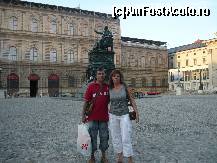 [P09] Cladire istorica din centru (scuzati plasa, dar mami nu s-a abtinut sa nu cumpere ceva puisorului ei de la H&M) » foto by leonmaximilian
 - 
<span class="allrVoted glyphicon glyphicon-heart hidden" id="av271370"></span>
<a class="m-l-10 hidden" id="sv271370" onclick="voting_Foto_DelVot(,271370,10513)" role="button">șterge vot <span class="glyphicon glyphicon-remove"></span></a>
<a id="v9271370" class=" c-red"  onclick="voting_Foto_SetVot(271370)" role="button"><span class="glyphicon glyphicon-heart-empty"></span> <b>LIKE</b> = Votează poza</a> <img class="hidden"  id="f271370W9" src="/imagini/loader.gif" border="0" /><span class="AjErrMes hidden" id="e271370ErM"></span>
