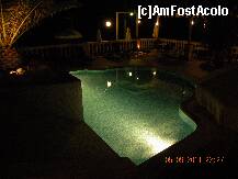 [P18] piscina de la Sea Breeze luminata » foto by mirmicu
 - 
<span class="allrVoted glyphicon glyphicon-heart hidden" id="av272688"></span>
<a class="m-l-10 hidden" id="sv272688" onclick="voting_Foto_DelVot(,272688,10535)" role="button">șterge vot <span class="glyphicon glyphicon-remove"></span></a>
<a id="v9272688" class=" c-red"  onclick="voting_Foto_SetVot(272688)" role="button"><span class="glyphicon glyphicon-heart-empty"></span> <b>LIKE</b> = Votează poza</a> <img class="hidden"  id="f272688W9" src="/imagini/loader.gif" border="0" /><span class="AjErrMes hidden" id="e272688ErM"></span>