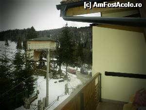 [P09] privelistea din balconul camerei 5 (spre dreapta) - complexul Harmony - casa din copac » foto by A.E.N
 - 
<span class="allrVoted glyphicon glyphicon-heart hidden" id="av495938"></span>
<a class="m-l-10 hidden" id="sv495938" onclick="voting_Foto_DelVot(,495938,10544)" role="button">șterge vot <span class="glyphicon glyphicon-remove"></span></a>
<a id="v9495938" class=" c-red"  onclick="voting_Foto_SetVot(495938)" role="button"><span class="glyphicon glyphicon-heart-empty"></span> <b>LIKE</b> = Votează poza</a> <img class="hidden"  id="f495938W9" src="/imagini/loader.gif" border="0" /><span class="AjErrMes hidden" id="e495938ErM"></span>