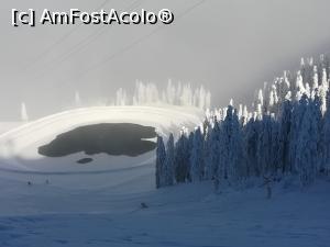 [P06] Lacul de la baza pârtiei Ruia, a cărui apă este folosită pentru producerea zăpezii articiale » foto by Mika
 - 
<span class="allrVoted glyphicon glyphicon-heart hidden" id="av1137944"></span>
<a class="m-l-10 hidden" id="sv1137944" onclick="voting_Foto_DelVot(,1137944,10560)" role="button">șterge vot <span class="glyphicon glyphicon-remove"></span></a>
<a id="v91137944" class=" c-red"  onclick="voting_Foto_SetVot(1137944)" role="button"><span class="glyphicon glyphicon-heart-empty"></span> <b>LIKE</b> = Votează poza</a> <img class="hidden"  id="f1137944W9" src="/imagini/loader.gif" border="0" /><span class="AjErrMes hidden" id="e1137944ErM"></span>