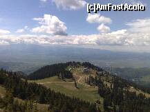 [P04] Poiana Brasov - am ajuns la in varful muntelui » foto by irma_ro*
 - 
<span class="allrVoted glyphicon glyphicon-heart hidden" id="av162687"></span>
<a class="m-l-10 hidden" id="sv162687" onclick="voting_Foto_DelVot(,162687,10560)" role="button">șterge vot <span class="glyphicon glyphicon-remove"></span></a>
<a id="v9162687" class=" c-red"  onclick="voting_Foto_SetVot(162687)" role="button"><span class="glyphicon glyphicon-heart-empty"></span> <b>LIKE</b> = Votează poza</a> <img class="hidden"  id="f162687W9" src="/imagini/loader.gif" border="0" /><span class="AjErrMes hidden" id="e162687ErM"></span>