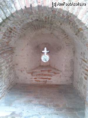 [P03] Castelul din Coca / In incinta castelului.  » foto by alinaro
 - 
<span class="allrVoted glyphicon glyphicon-heart hidden" id="av387058"></span>
<a class="m-l-10 hidden" id="sv387058" onclick="voting_Foto_DelVot(,387058,10572)" role="button">șterge vot <span class="glyphicon glyphicon-remove"></span></a>
<a id="v9387058" class=" c-red"  onclick="voting_Foto_SetVot(387058)" role="button"><span class="glyphicon glyphicon-heart-empty"></span> <b>LIKE</b> = Votează poza</a> <img class="hidden"  id="f387058W9" src="/imagini/loader.gif" border="0" /><span class="AjErrMes hidden" id="e387058ErM"></span>