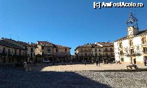 [P21] Plaza Mayor din Riaza.  » foto by alinaro
 - 
<span class="allrVoted glyphicon glyphicon-heart hidden" id="av690511"></span>
<a class="m-l-10 hidden" id="sv690511" onclick="voting_Foto_DelVot(,690511,10572)" role="button">șterge vot <span class="glyphicon glyphicon-remove"></span></a>
<a id="v9690511" class=" c-red"  onclick="voting_Foto_SetVot(690511)" role="button"><span class="glyphicon glyphicon-heart-empty"></span> <b>LIKE</b> = Votează poza</a> <img class="hidden"  id="f690511W9" src="/imagini/loader.gif" border="0" /><span class="AjErrMes hidden" id="e690511ErM"></span>