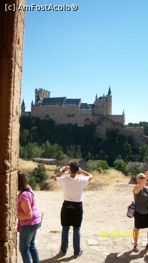 [P15] El Alcazar: singurul palat in forma de vapor, vazut din Biserica Santa Cruz » foto by cristina47*
 - 
<span class="allrVoted glyphicon glyphicon-heart hidden" id="av724009"></span>
<a class="m-l-10 hidden" id="sv724009" onclick="voting_Foto_DelVot(,724009,10572)" role="button">șterge vot <span class="glyphicon glyphicon-remove"></span></a>
<a id="v9724009" class=" c-red"  onclick="voting_Foto_SetVot(724009)" role="button"><span class="glyphicon glyphicon-heart-empty"></span> <b>LIKE</b> = Votează poza</a> <img class="hidden"  id="f724009W9" src="/imagini/loader.gif" border="0" /><span class="AjErrMes hidden" id="e724009ErM"></span>