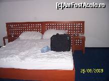 [P01] Camera cu pat matrimonial din apartament. » foto by alinaro
 - 
<span class="allrVoted glyphicon glyphicon-heart hidden" id="av274908"></span>
<a class="m-l-10 hidden" id="sv274908" onclick="voting_Foto_DelVot(,274908,10589)" role="button">șterge vot <span class="glyphicon glyphicon-remove"></span></a>
<a id="v9274908" class=" c-red"  onclick="voting_Foto_SetVot(274908)" role="button"><span class="glyphicon glyphicon-heart-empty"></span> <b>LIKE</b> = Votează poza</a> <img class="hidden"  id="f274908W9" src="/imagini/loader.gif" border="0" /><span class="AjErrMes hidden" id="e274908ErM"></span>