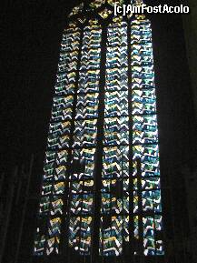 [P14] Vitraliu din interiorul catedralei din Mainz, din pacate nu am avut voie sa facem poze cu blitz » foto by argemi*
 - 
<span class="allrVoted glyphicon glyphicon-heart hidden" id="av275571"></span>
<a class="m-l-10 hidden" id="sv275571" onclick="voting_Foto_DelVot(,275571,10598)" role="button">șterge vot <span class="glyphicon glyphicon-remove"></span></a>
<a id="v9275571" class=" c-red"  onclick="voting_Foto_SetVot(275571)" role="button"><span class="glyphicon glyphicon-heart-empty"></span> <b>LIKE</b> = Votează poza</a> <img class="hidden"  id="f275571W9" src="/imagini/loader.gif" border="0" /><span class="AjErrMes hidden" id="e275571ErM"></span>