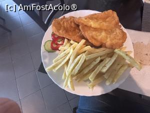 [P15] Șnițelul vienez » foto by AZE
 - 
<span class="allrVoted glyphicon glyphicon-heart hidden" id="av1480571"></span>
<a class="m-l-10 hidden" id="sv1480571" onclick="voting_Foto_DelVot(,1480571,10620)" role="button">șterge vot <span class="glyphicon glyphicon-remove"></span></a>
<a id="v91480571" class=" c-red"  onclick="voting_Foto_SetVot(1480571)" role="button"><span class="glyphicon glyphicon-heart-empty"></span> <b>LIKE</b> = Votează poza</a> <img class="hidden"  id="f1480571W9" src="/imagini/loader.gif" border="0" /><span class="AjErrMes hidden" id="e1480571ErM"></span>