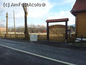 [P17] O barză nu a mai găsit locuri şi a făcut cuib pe trunchiul unui copac de lângă han...  » foto by kelyboy
 - 
<span class="allrVoted glyphicon glyphicon-heart hidden" id="av948642"></span>
<a class="m-l-10 hidden" id="sv948642" onclick="voting_Foto_DelVot(,948642,10620)" role="button">șterge vot <span class="glyphicon glyphicon-remove"></span></a>
<a id="v9948642" class=" c-red"  onclick="voting_Foto_SetVot(948642)" role="button"><span class="glyphicon glyphicon-heart-empty"></span> <b>LIKE</b> = Votează poza</a> <img class="hidden"  id="f948642W9" src="/imagini/loader.gif" border="0" /><span class="AjErrMes hidden" id="e948642ErM"></span>