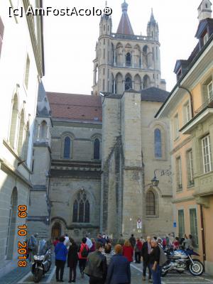 [P12] În drum spre Place du Chateau » foto by Mitica49
 - 
<span class="allrVoted glyphicon glyphicon-heart hidden" id="av1078123"></span>
<a class="m-l-10 hidden" id="sv1078123" onclick="voting_Foto_DelVot(,1078123,10638)" role="button">șterge vot <span class="glyphicon glyphicon-remove"></span></a>
<a id="v91078123" class=" c-red"  onclick="voting_Foto_SetVot(1078123)" role="button"><span class="glyphicon glyphicon-heart-empty"></span> <b>LIKE</b> = Votează poza</a> <img class="hidden"  id="f1078123W9" src="/imagini/loader.gif" border="0" /><span class="AjErrMes hidden" id="e1078123ErM"></span>