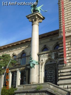 [P18] Palatul Runime - coloană cu leu înaripat » foto by Mitica49
 - 
<span class="allrVoted glyphicon glyphicon-heart hidden" id="av1078129"></span>
<a class="m-l-10 hidden" id="sv1078129" onclick="voting_Foto_DelVot(,1078129,10638)" role="button">șterge vot <span class="glyphicon glyphicon-remove"></span></a>
<a id="v91078129" class=" c-red"  onclick="voting_Foto_SetVot(1078129)" role="button"><span class="glyphicon glyphicon-heart-empty"></span> <b>LIKE</b> = Votează poza</a> <img class="hidden"  id="f1078129W9" src="/imagini/loader.gif" border="0" /><span class="AjErrMes hidden" id="e1078129ErM"></span>