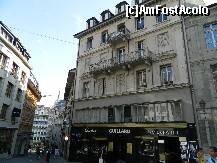 [P20] Tot in Place de la Palud, sa privim vitrinele magazinelor din Lausanne...macar asta este gratis :)) » foto by ileanaxperta*
 - 
<span class="allrVoted glyphicon glyphicon-heart hidden" id="av277760"></span>
<a class="m-l-10 hidden" id="sv277760" onclick="voting_Foto_DelVot(,277760,10638)" role="button">șterge vot <span class="glyphicon glyphicon-remove"></span></a>
<a id="v9277760" class=" c-red"  onclick="voting_Foto_SetVot(277760)" role="button"><span class="glyphicon glyphicon-heart-empty"></span> <b>LIKE</b> = Votează poza</a> <img class="hidden"  id="f277760W9" src="/imagini/loader.gif" border="0" /><span class="AjErrMes hidden" id="e277760ErM"></span>