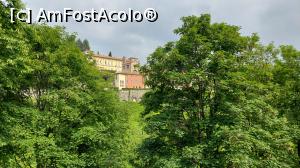 [P23] Superba panoramă verde de la ieșirea din Piazza della Citadella, Cita Alta » foto by Carmen Ion
 - 
<span class="allrVoted glyphicon glyphicon-heart hidden" id="av1372642"></span>
<a class="m-l-10 hidden" id="sv1372642" onclick="voting_Foto_DelVot(,1372642,10639)" role="button">șterge vot <span class="glyphicon glyphicon-remove"></span></a>
<a id="v91372642" class=" c-red"  onclick="voting_Foto_SetVot(1372642)" role="button"><span class="glyphicon glyphicon-heart-empty"></span> <b>LIKE</b> = Votează poza</a> <img class="hidden"  id="f1372642W9" src="/imagini/loader.gif" border="0" /><span class="AjErrMes hidden" id="e1372642ErM"></span>