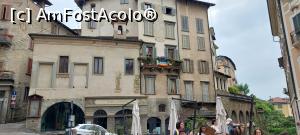 [P27] Piazza Mercato delle Scarpe din Citta Alta » foto by Carmen Ion
 - 
<span class="allrVoted glyphicon glyphicon-heart hidden" id="av1372646"></span>
<a class="m-l-10 hidden" id="sv1372646" onclick="voting_Foto_DelVot(,1372646,10639)" role="button">șterge vot <span class="glyphicon glyphicon-remove"></span></a>
<a id="v91372646" class=" c-red"  onclick="voting_Foto_SetVot(1372646)" role="button"><span class="glyphicon glyphicon-heart-empty"></span> <b>LIKE</b> = Votează poza</a> <img class="hidden"  id="f1372646W9" src="/imagini/loader.gif" border="0" /><span class="AjErrMes hidden" id="e1372646ErM"></span>