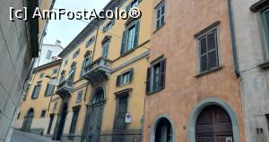 [P34] Via Pignolo din Citta Bassa, mărginită de palate renascentiste » foto by Carmen Ion
 - 
<span class="allrVoted glyphicon glyphicon-heart hidden" id="av1372653"></span>
<a class="m-l-10 hidden" id="sv1372653" onclick="voting_Foto_DelVot(,1372653,10639)" role="button">șterge vot <span class="glyphicon glyphicon-remove"></span></a>
<a id="v91372653" class=" c-red"  onclick="voting_Foto_SetVot(1372653)" role="button"><span class="glyphicon glyphicon-heart-empty"></span> <b>LIKE</b> = Votează poza</a> <img class="hidden"  id="f1372653W9" src="/imagini/loader.gif" border="0" /><span class="AjErrMes hidden" id="e1372653ErM"></span>