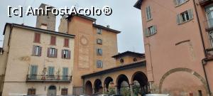 [P15] Piazzetta Luigi Angelini - în fundal, Torre Gombito » foto by Carmen Ion
 - 
<span class="allrVoted glyphicon glyphicon-heart hidden" id="av1373282"></span>
<a class="m-l-10 hidden" id="sv1373282" onclick="voting_Foto_DelVot(,1373282,10639)" role="button">șterge vot <span class="glyphicon glyphicon-remove"></span></a>
<a id="v91373282" class=" c-red"  onclick="voting_Foto_SetVot(1373282)" role="button"><span class="glyphicon glyphicon-heart-empty"></span> <b>LIKE</b> = Votează poza</a> <img class="hidden"  id="f1373282W9" src="/imagini/loader.gif" border="0" /><span class="AjErrMes hidden" id="e1373282ErM"></span>
