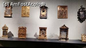 [P32] Obiecte decorative » foto by Carmen Ion
 - 
<span class="allrVoted glyphicon glyphicon-heart hidden" id="av1374231"></span>
<a class="m-l-10 hidden" id="sv1374231" onclick="voting_Foto_DelVot(,1374231,10639)" role="button">șterge vot <span class="glyphicon glyphicon-remove"></span></a>
<a id="v91374231" class=" c-red"  onclick="voting_Foto_SetVot(1374231)" role="button"><span class="glyphicon glyphicon-heart-empty"></span> <b>LIKE</b> = Votează poza</a> <img class="hidden"  id="f1374231W9" src="/imagini/loader.gif" border="0" /><span class="AjErrMes hidden" id="e1374231ErM"></span>