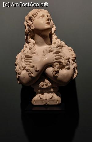 [P49] Tomasso Rues (16636-1703) - Maria Magdalena făcând penitență, bust din marmură » foto by Carmen Ion
 - 
<span class="allrVoted glyphicon glyphicon-heart hidden" id="av1374272"></span>
<a class="m-l-10 hidden" id="sv1374272" onclick="voting_Foto_DelVot(,1374272,10639)" role="button">șterge vot <span class="glyphicon glyphicon-remove"></span></a>
<a id="v91374272" class=" c-red"  onclick="voting_Foto_SetVot(1374272)" role="button"><span class="glyphicon glyphicon-heart-empty"></span> <b>LIKE</b> = Votează poza</a> <img class="hidden"  id="f1374272W9" src="/imagini/loader.gif" border="0" /><span class="AjErrMes hidden" id="e1374272ErM"></span>