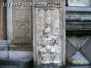 [P13] Capela. Detaliu de pe fatada exterioara.  » foto by cristina47*
 - 
<span class="allrVoted glyphicon glyphicon-heart hidden" id="av803292"></span>
<a class="m-l-10 hidden" id="sv803292" onclick="voting_Foto_DelVot(,803292,10639)" role="button">șterge vot <span class="glyphicon glyphicon-remove"></span></a>
<a id="v9803292" class=" c-red"  onclick="voting_Foto_SetVot(803292)" role="button"><span class="glyphicon glyphicon-heart-empty"></span> <b>LIKE</b> = Votează poza</a> <img class="hidden"  id="f803292W9" src="/imagini/loader.gif" border="0" /><span class="AjErrMes hidden" id="e803292ErM"></span>