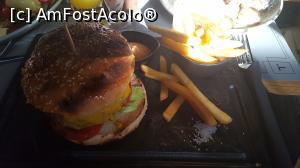 [P07] Burger » foto by r-Uca
 - 
<span class="allrVoted glyphicon glyphicon-heart hidden" id="av991479"></span>
<a class="m-l-10 hidden" id="sv991479" onclick="voting_Foto_DelVot(,991479,10654)" role="button">șterge vot <span class="glyphicon glyphicon-remove"></span></a>
<a id="v9991479" class=" c-red"  onclick="voting_Foto_SetVot(991479)" role="button"><span class="glyphicon glyphicon-heart-empty"></span> <b>LIKE</b> = Votează poza</a> <img class="hidden"  id="f991479W9" src="/imagini/loader.gif" border="0" /><span class="AjErrMes hidden" id="e991479ErM"></span>
