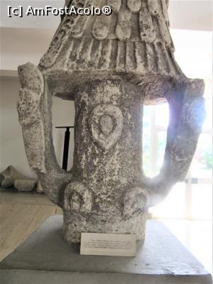 [P39] Muzeul Tropaemum Traiani, sculptură originală de pe monument » foto by Michi
 - 
<span class="allrVoted glyphicon glyphicon-heart hidden" id="av1375884"></span>
<a class="m-l-10 hidden" id="sv1375884" onclick="voting_Foto_DelVot(,1375884,10662)" role="button">șterge vot <span class="glyphicon glyphicon-remove"></span></a>
<a id="v91375884" class=" c-red"  onclick="voting_Foto_SetVot(1375884)" role="button"><span class="glyphicon glyphicon-heart-empty"></span> <b>LIKE</b> = Votează poza</a> <img class="hidden"  id="f1375884W9" src="/imagini/loader.gif" border="0" /><span class="AjErrMes hidden" id="e1375884ErM"></span>
