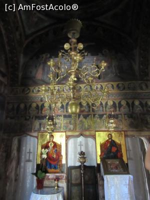 [P26] Schitul Iezer, interior » foto by Michi
 - 
<span class="allrVoted glyphicon glyphicon-heart hidden" id="av1382357"></span>
<a class="m-l-10 hidden" id="sv1382357" onclick="voting_Foto_DelVot(,1382357,10662)" role="button">șterge vot <span class="glyphicon glyphicon-remove"></span></a>
<a id="v91382357" class=" c-red"  onclick="voting_Foto_SetVot(1382357)" role="button"><span class="glyphicon glyphicon-heart-empty"></span> <b>LIKE</b> = Votează poza</a> <img class="hidden"  id="f1382357W9" src="/imagini/loader.gif" border="0" /><span class="AjErrMes hidden" id="e1382357ErM"></span>