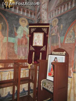 [P29] Schitul Iezer, interior » foto by Michi
 - 
<span class="allrVoted glyphicon glyphicon-heart hidden" id="av1382360"></span>
<a class="m-l-10 hidden" id="sv1382360" onclick="voting_Foto_DelVot(,1382360,10662)" role="button">șterge vot <span class="glyphicon glyphicon-remove"></span></a>
<a id="v91382360" class=" c-red"  onclick="voting_Foto_SetVot(1382360)" role="button"><span class="glyphicon glyphicon-heart-empty"></span> <b>LIKE</b> = Votează poza</a> <img class="hidden"  id="f1382360W9" src="/imagini/loader.gif" border="0" /><span class="AjErrMes hidden" id="e1382360ErM"></span>