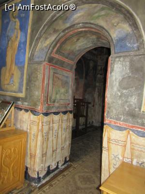 [P31] Schitul Iezer, interior » foto by Michi
 - 
<span class="allrVoted glyphicon glyphicon-heart hidden" id="av1382362"></span>
<a class="m-l-10 hidden" id="sv1382362" onclick="voting_Foto_DelVot(,1382362,10662)" role="button">șterge vot <span class="glyphicon glyphicon-remove"></span></a>
<a id="v91382362" class=" c-red"  onclick="voting_Foto_SetVot(1382362)" role="button"><span class="glyphicon glyphicon-heart-empty"></span> <b>LIKE</b> = Votează poza</a> <img class="hidden"  id="f1382362W9" src="/imagini/loader.gif" border="0" /><span class="AjErrMes hidden" id="e1382362ErM"></span>