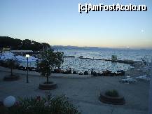 [P07] piscina cu apa de mare si golful Kvarner seara » foto by marocanu21
 - 
<span class="allrVoted glyphicon glyphicon-heart hidden" id="av407730"></span>
<a class="m-l-10 hidden" id="sv407730" onclick="voting_Foto_DelVot(,407730,10670)" role="button">șterge vot <span class="glyphicon glyphicon-remove"></span></a>
<a id="v9407730" class=" c-red"  onclick="voting_Foto_SetVot(407730)" role="button"><span class="glyphicon glyphicon-heart-empty"></span> <b>LIKE</b> = Votează poza</a> <img class="hidden"  id="f407730W9" src="/imagini/loader.gif" border="0" /><span class="AjErrMes hidden" id="e407730ErM"></span>
