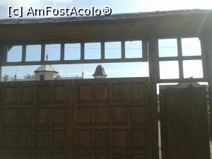 [P02] Poarta de acces în curtea Mânăstirii Icoana » foto by costy69*
 - 
<span class="allrVoted glyphicon glyphicon-heart hidden" id="av710048"></span>
<a class="m-l-10 hidden" id="sv710048" onclick="voting_Foto_DelVot(,710048,10687)" role="button">șterge vot <span class="glyphicon glyphicon-remove"></span></a>
<a id="v9710048" class=" c-red"  onclick="voting_Foto_SetVot(710048)" role="button"><span class="glyphicon glyphicon-heart-empty"></span> <b>LIKE</b> = Votează poza</a> <img class="hidden"  id="f710048W9" src="/imagini/loader.gif" border="0" /><span class="AjErrMes hidden" id="e710048ErM"></span>