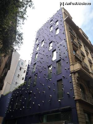 [P35] Cladire din Barcelona » foto by cryss27
 - 
<span class="allrVoted glyphicon glyphicon-heart hidden" id="av386044"></span>
<a class="m-l-10 hidden" id="sv386044" onclick="voting_Foto_DelVot(,386044,10692)" role="button">șterge vot <span class="glyphicon glyphicon-remove"></span></a>
<a id="v9386044" class=" c-red"  onclick="voting_Foto_SetVot(386044)" role="button"><span class="glyphicon glyphicon-heart-empty"></span> <b>LIKE</b> = Votează poza</a> <img class="hidden"  id="f386044W9" src="/imagini/loader.gif" border="0" /><span class="AjErrMes hidden" id="e386044ErM"></span>